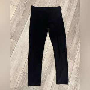 William B medium velvet (feels like suede!) black pull on pants/leggings